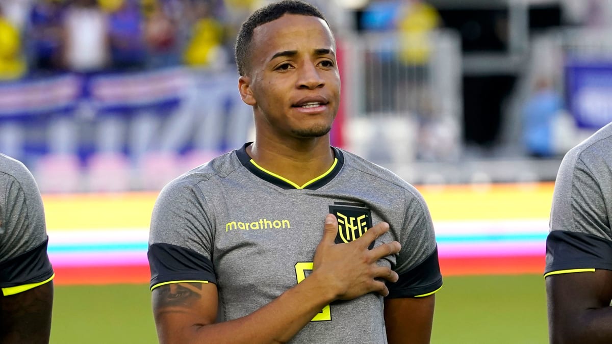 World Cup 2022: Ecuador set to keep place after player Byron Castillo  deemed eligible - BBC Sport