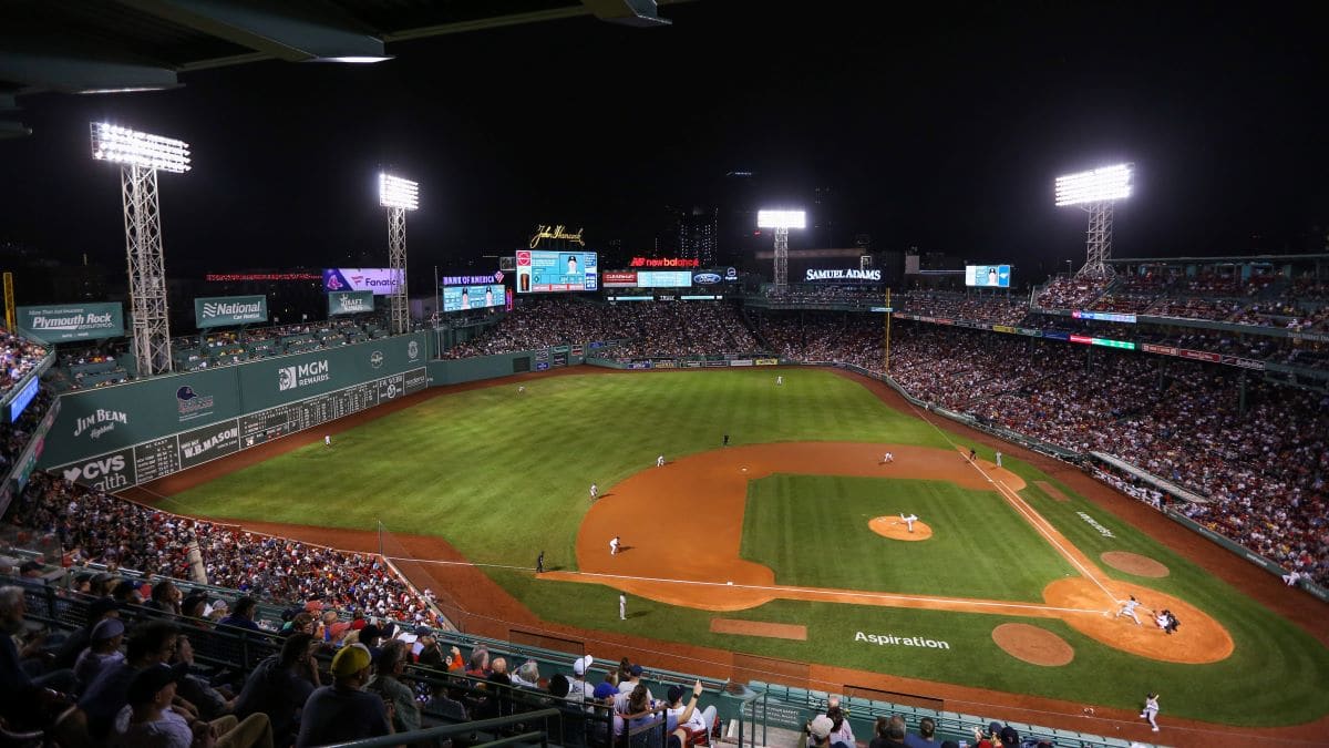 Balancing rest vs. winning: How the Red Sox pick when to sit their