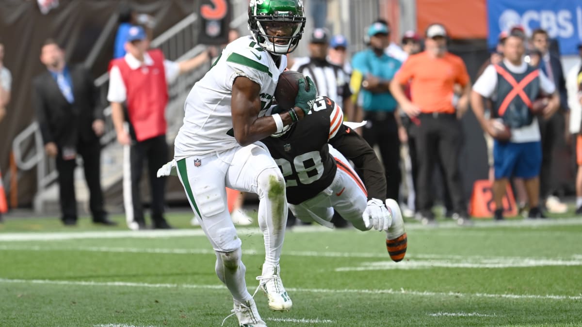 Cleveland Browns Defense, Special Teams Share Blame in Embarrassing Loss to  New York Jets - Sports Illustrated Cleveland Browns News, Analysis and More