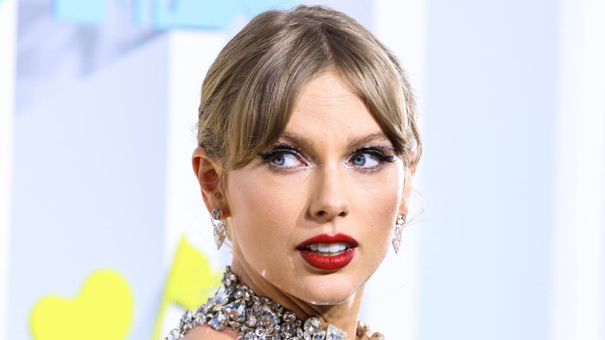 Odds to Perform at 2021 Super Bowl Halftime Show - Taylor Swift