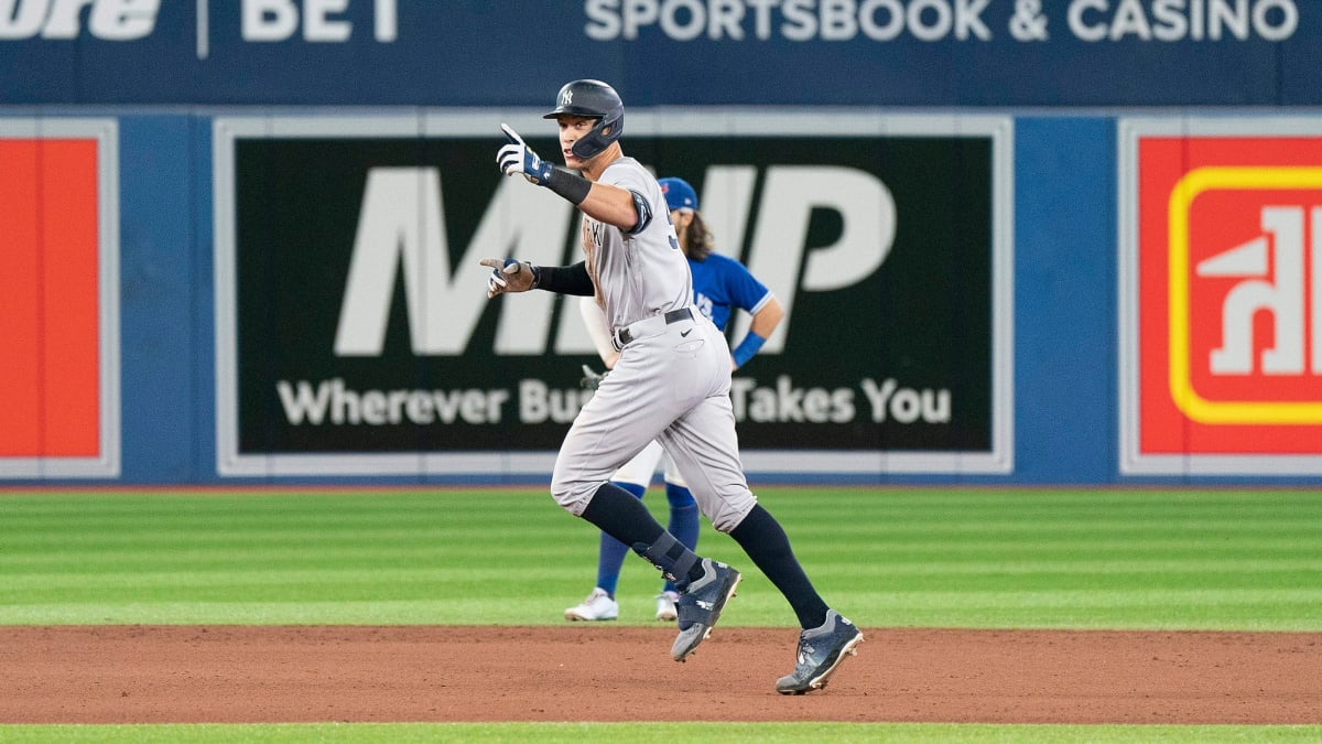 Metsmerized Online on X: How does Aaron Judge look in orange and blue, Mets  fans? #LGM 🤔  / X