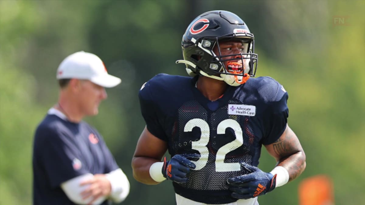 Bears CB Jaylon Johnson (quad) says status uncertain vs. Giants