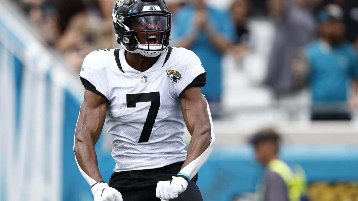 Eagles versus Jaguars inactives: Zay Jones is out for Jacksonville