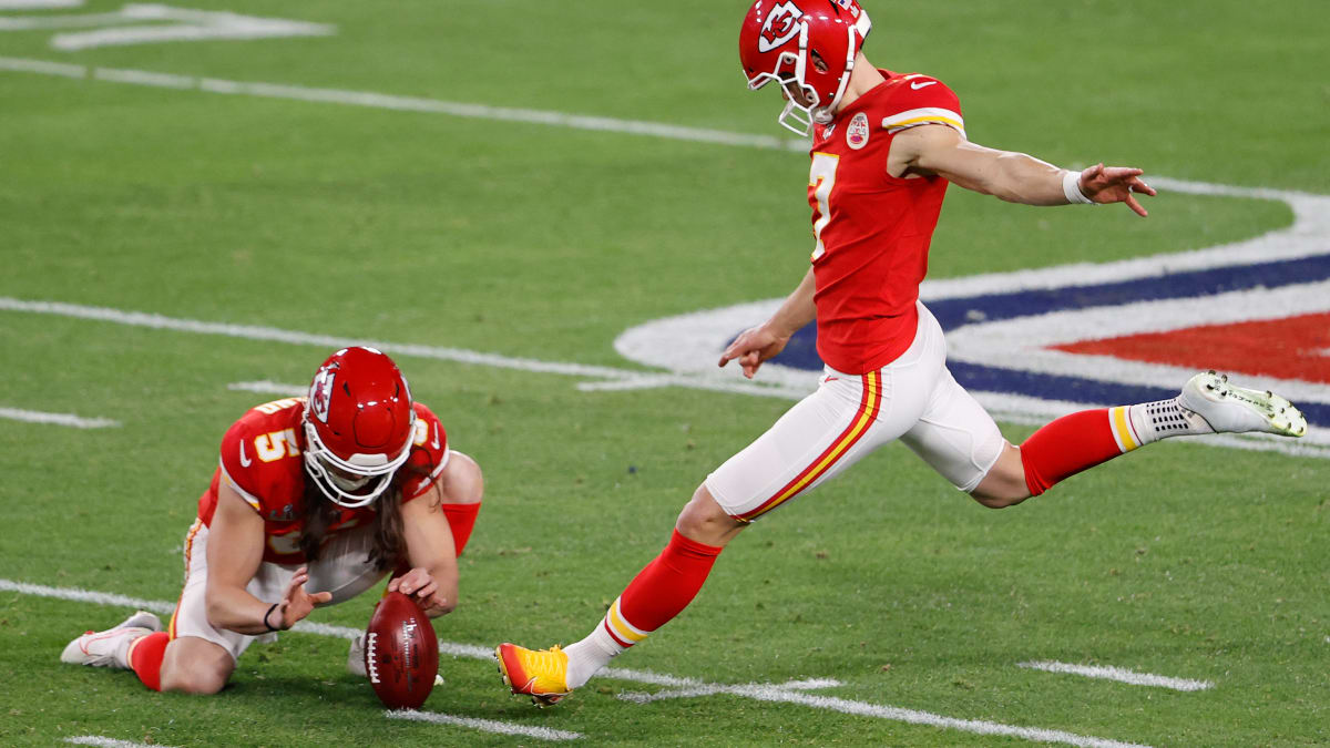 KC Chiefs Week 4 Injury Report: Chris Jones Limited in Wednesday's Practice  - Sports Illustrated Kansas City Chiefs News, Analysis and More