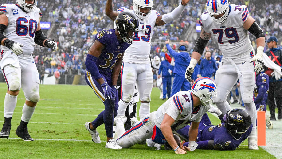 SportsReport: Buffalo Bills beat Baltimore Ravens; Giants outscore