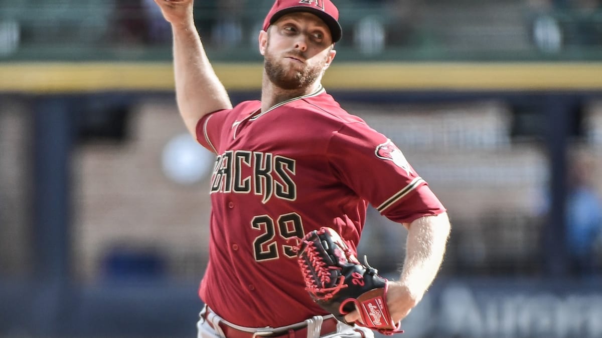 Kelly strikes out 12 in 7 innings, Diamondbacks beat Rockies 4-2 - Sentinel  Colorado