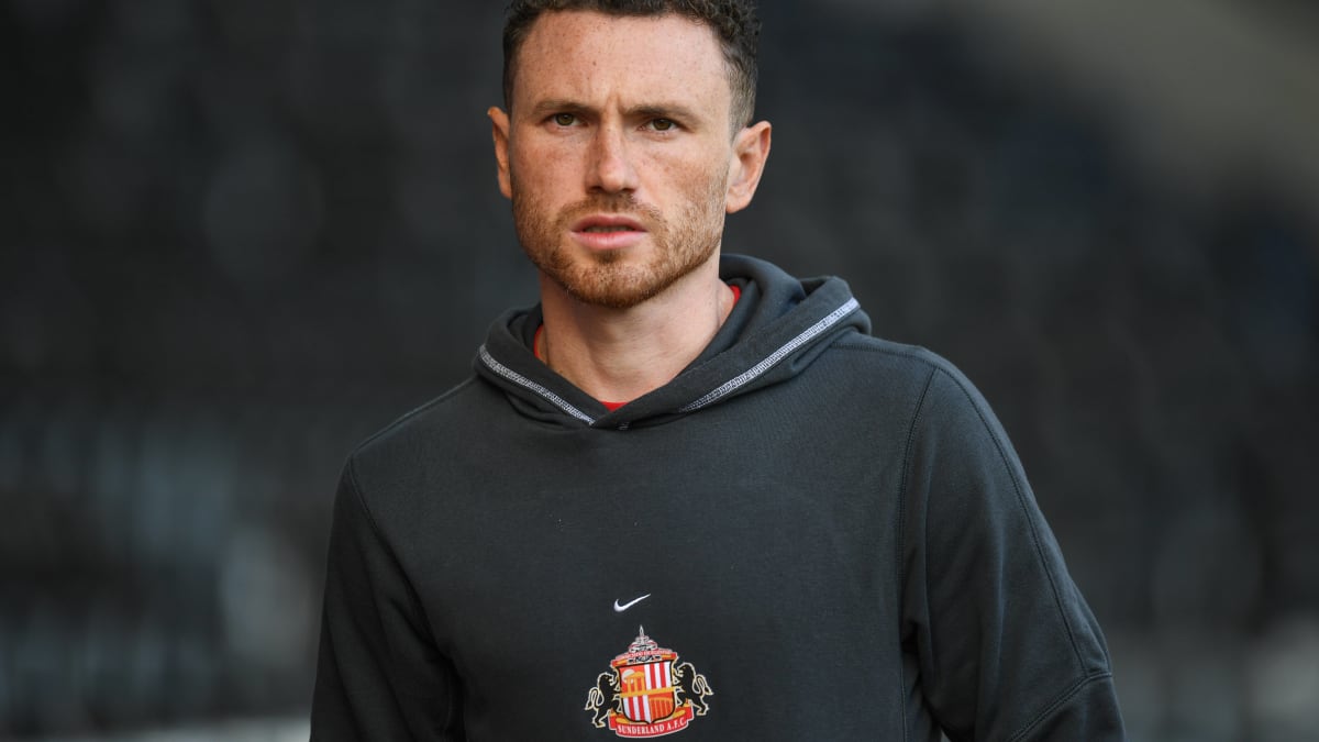 Replacing Corry Evans: What solutions can Sunderland consider? - Sports  Illustrated Sunderland Nation