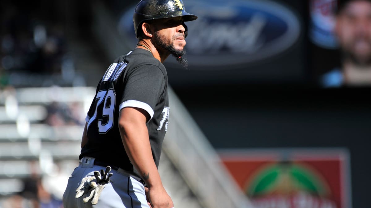 Houston Astros: José Abreu signs 3-year free-agent deal