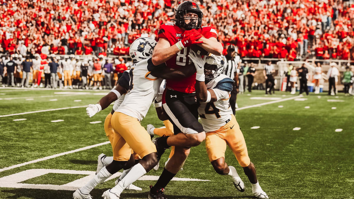 Texas Tech Red Raiders Team-Issued #1 White Jersey from the 2014 NCAA  Football Season