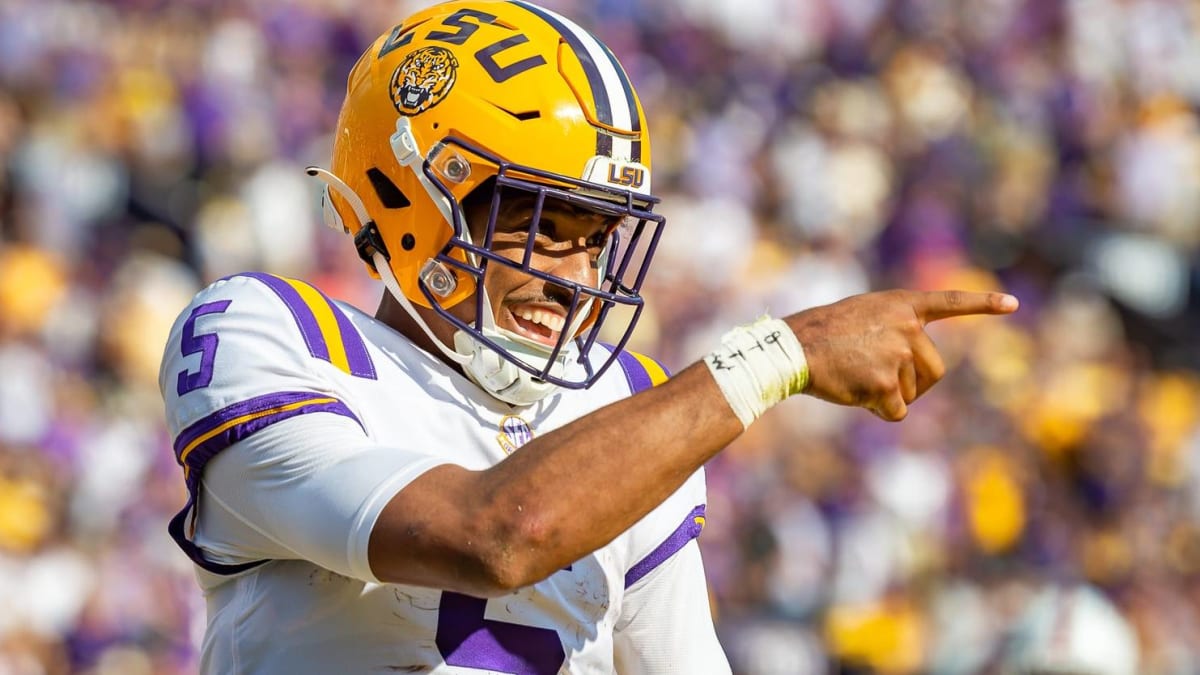 LSU QB Jayden Daniels Signs Unique NIL Deal - Sports Illustrated LSU Tigers  News, Analysis and More.