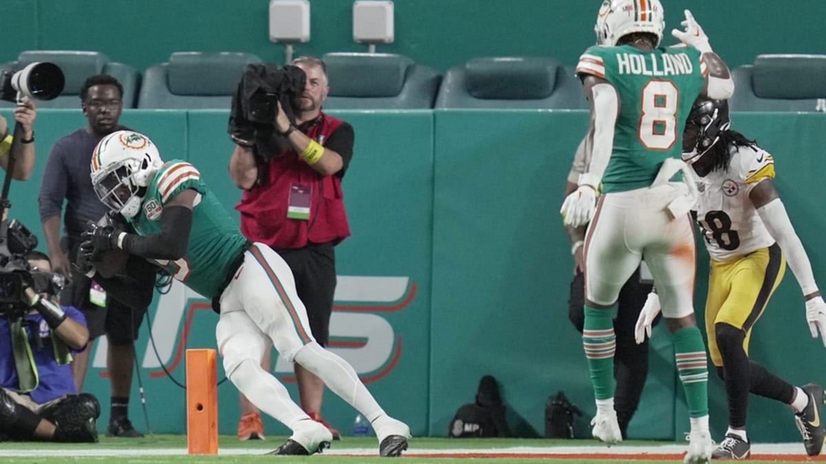 Miami Dolphins decline fifth-year option for Austin Jackson and