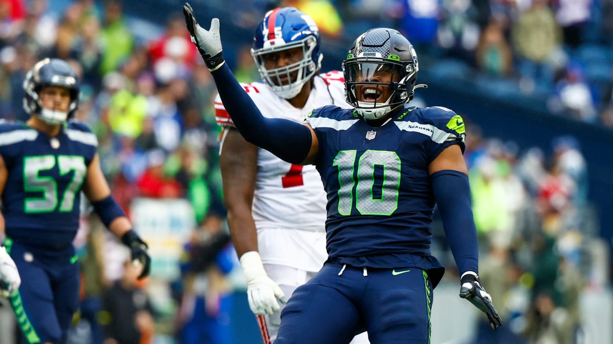 Seattle Seahawks Give New York Giants Taste of Own Medicine In  Record-Setting Performance - Sports Illustrated Seattle Seahawks News,  Analysis and More