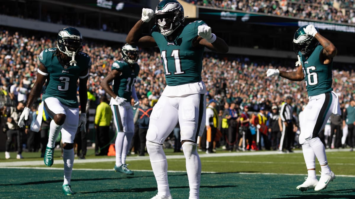 Eagles Will Be Back in Black - From Head to Toe This Time - on Sunday Night  - Sports Illustrated Philadelphia Eagles News, Analysis and More