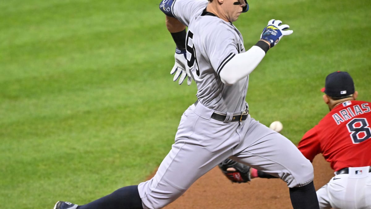 Aaron Judge agrees to 9-year, $360M deal to stick with Yankees