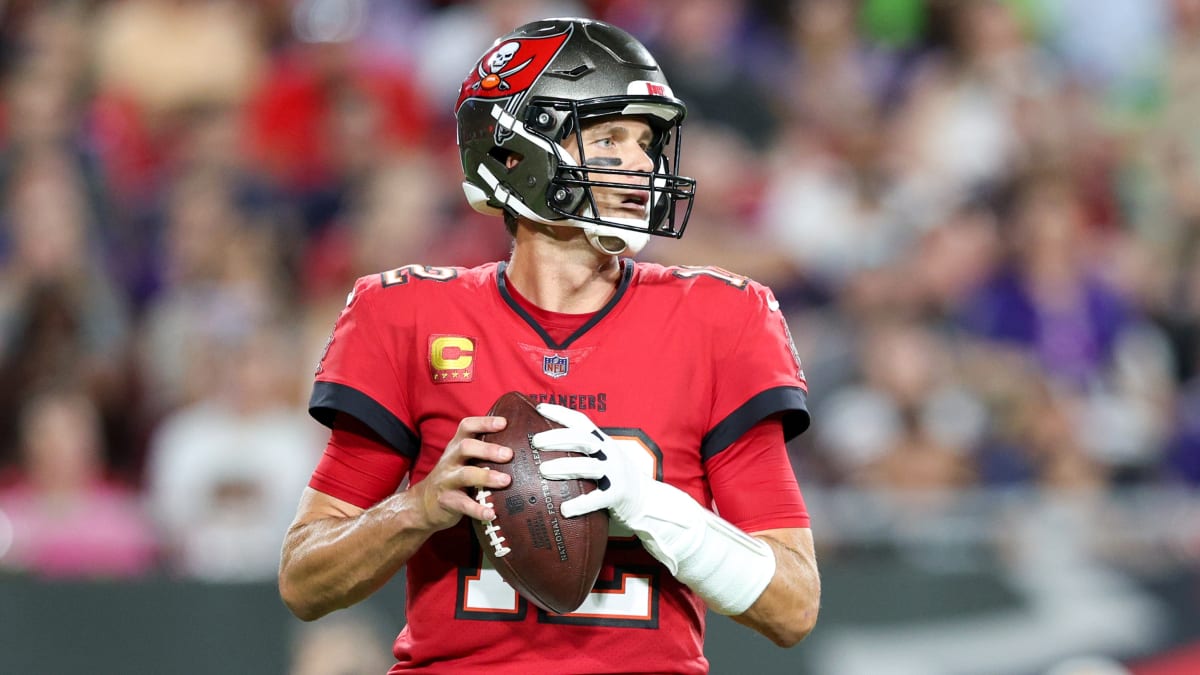 Tom Brady, Devin White among Bucs' team captains