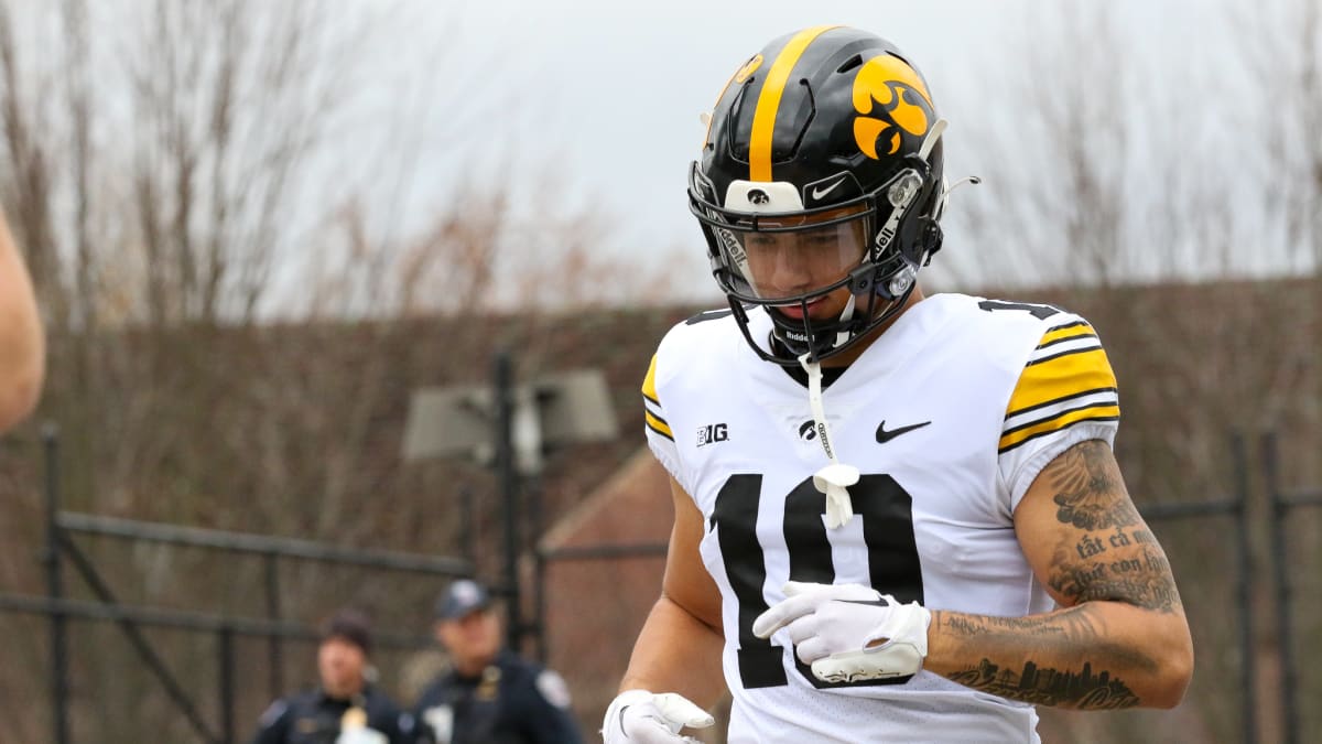 Arland Bruce IV becomes next Iowa football true freshman to