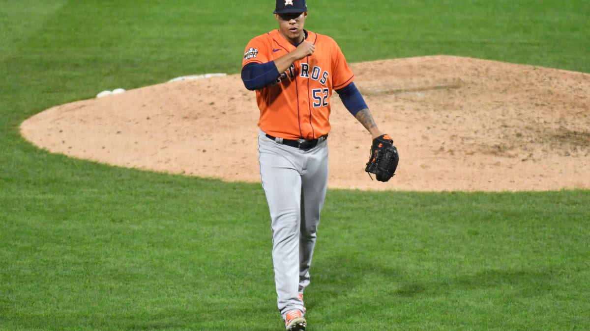 Houston, United States. 13th June, 2023. Houston Astros relief pitcher Bryan  Abreu (52) pitches in the top of the eighth inning during the MLB game  between the Washington Nationals and the Houston