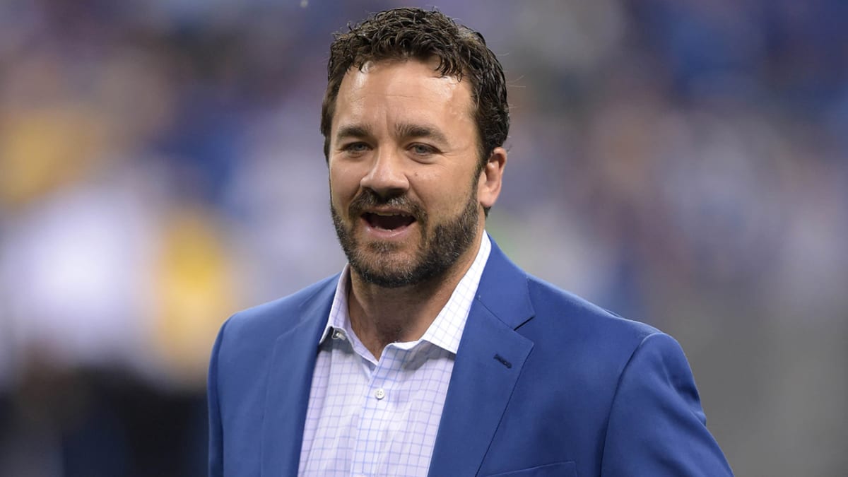 Jeff Saturday Tweet Makes Waves Ahead of Matchup With Las Vegas Raiders