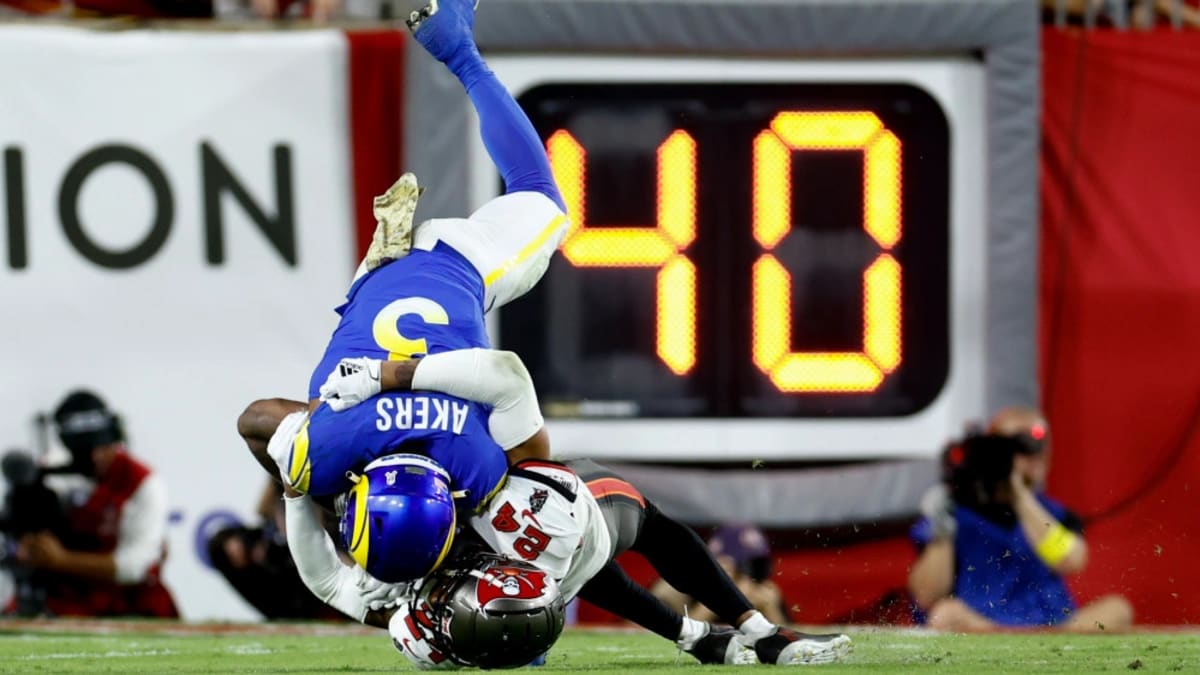 Cam Akers Fumbles at 1-Yard Line Late in First Half Vs. Buccaneers – NECN