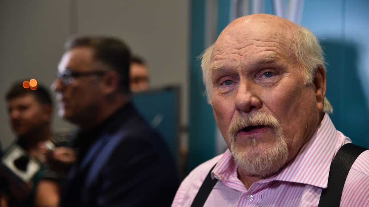 Kyler Murray 'suicide' comment has Fox's Terry Bradshaw in hot water