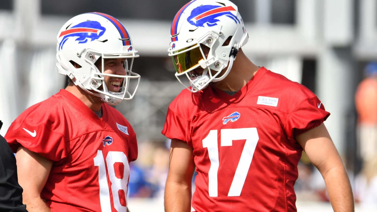 Bills QB Josh Allen not practicing, day-to-day with elbow sprain