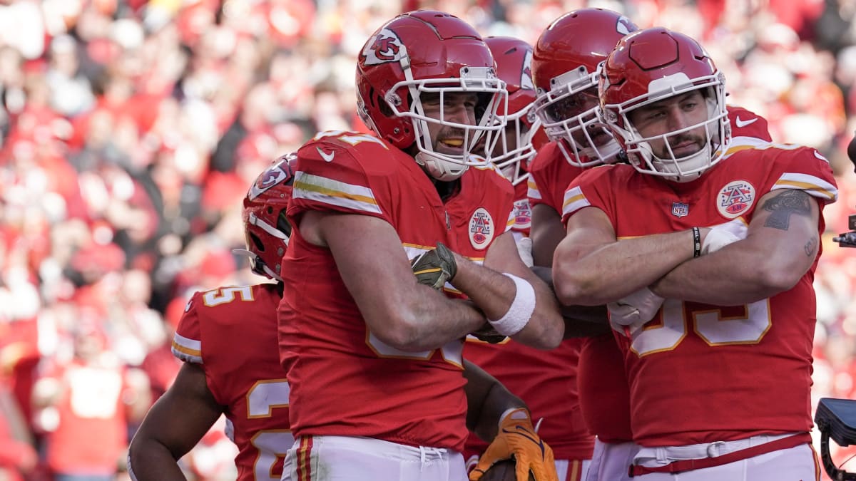 Seattle Seahawks vs. Kansas City Chiefs: Live In-Game Updates - Sports  Illustrated Seattle Seahawks News, Analysis and More