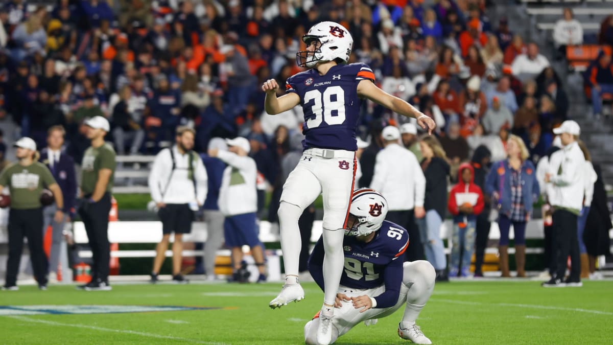 Auburn Football: Players who starred in both football and baseball