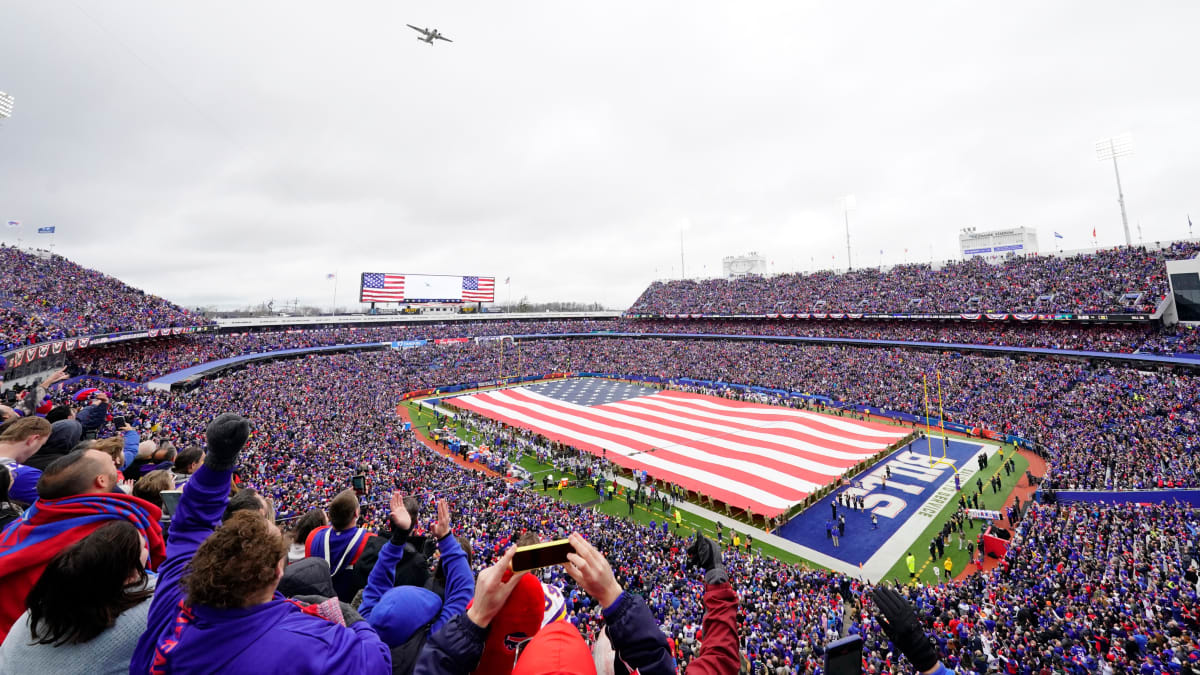 Buffalo Bills - Over 18,000 fans at Highmark Stadium for practice