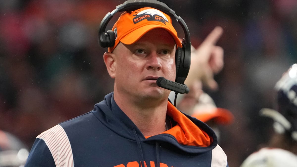 Broncos Coach Nathaniel Hackett: 'I Would Be Booing Myself' - The