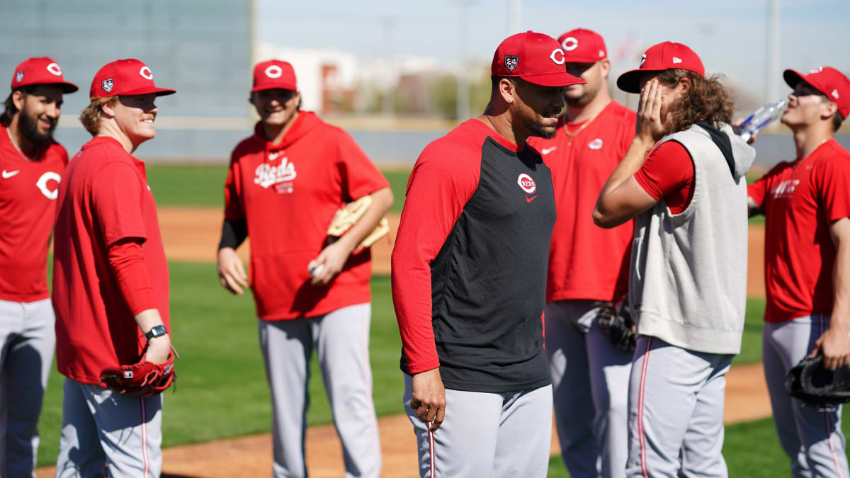 Look: Cincinnati Reds Have Photo Shoot Ahead of 2024 Season - Sports  Illustrated Cincinnati Reds News, Analysis and More