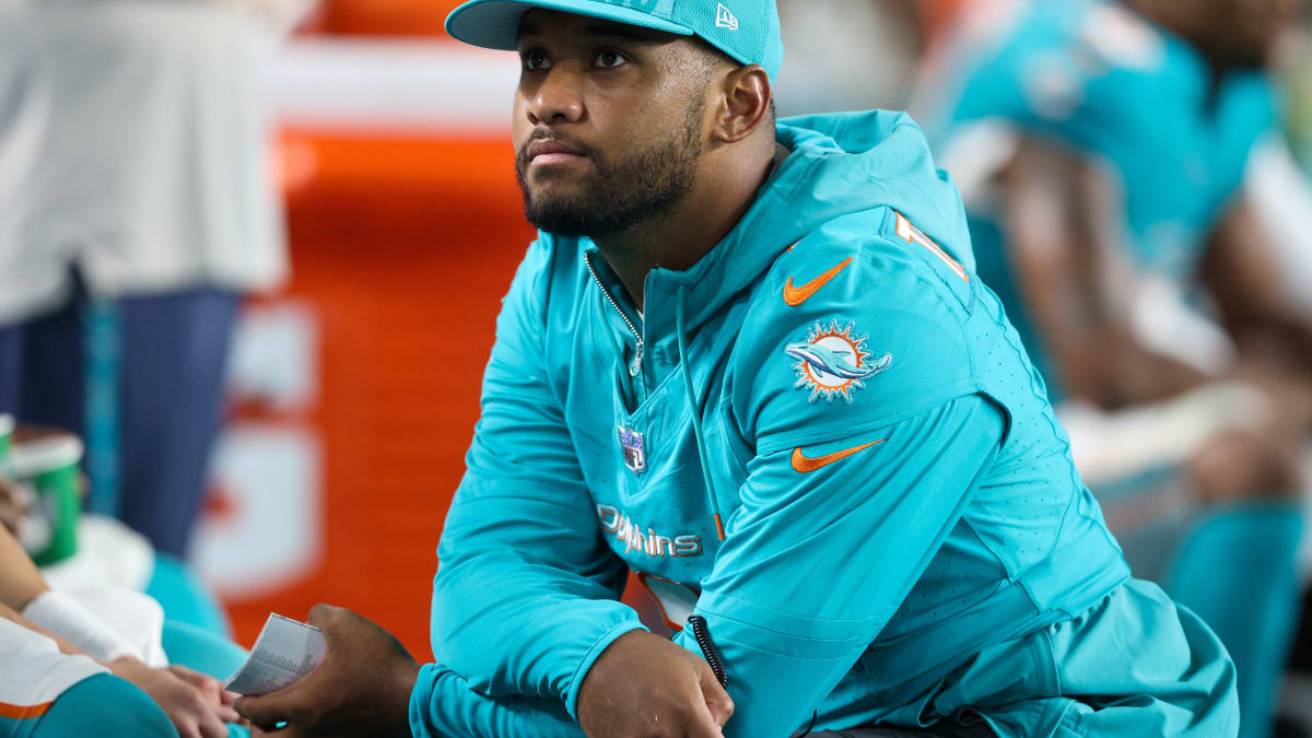 Monday Miami Dolphins Notebook: Injuries, Tyreek Hill, Christian Wilkins,  and More - Sports Illustrated Miami Dolphins News, Analysis and More