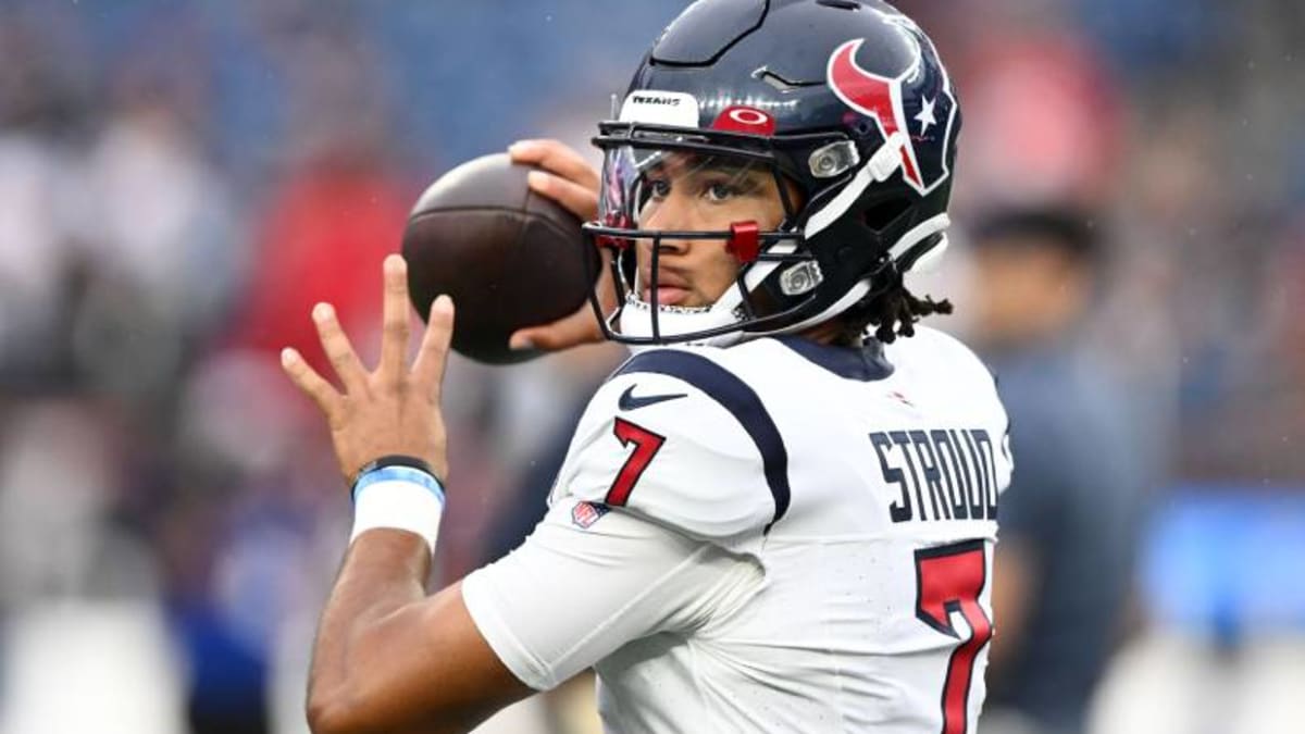 Houston Texans QB Uses Football to 'Spread the Gospel'