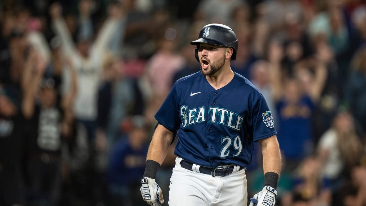 Seattle Mariners' Cal Raleigh Becomes Third Player in Team History to  Accomplish This Home Run Feat - Fastball