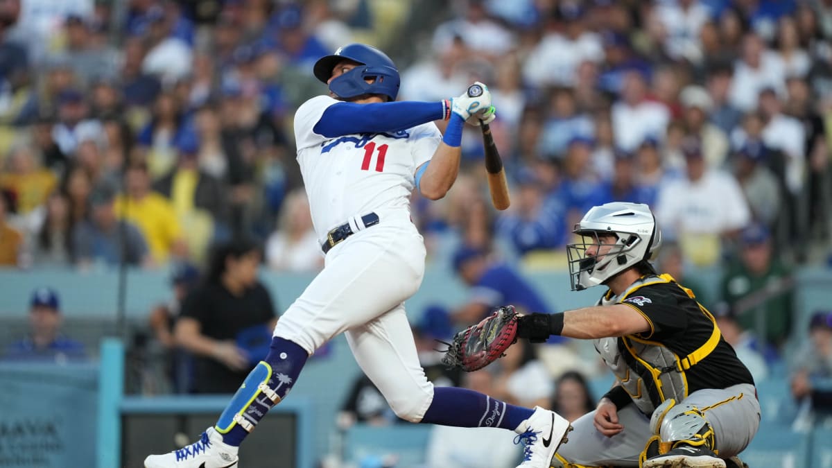 Dodgers player Miguel Rojas has car broken into downtown LA - CBS Los  Angeles