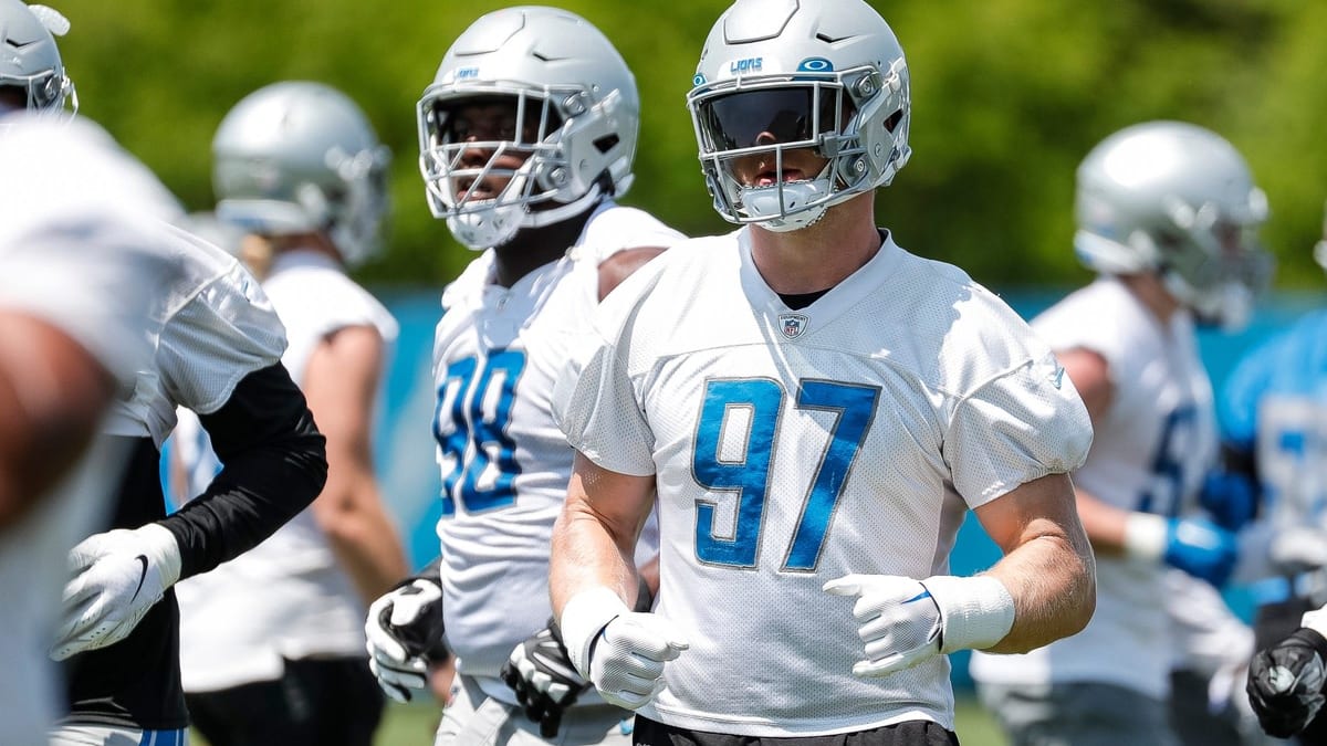 Aidan Hutchinson happy Jaguars passed on him in 2022 NFL Draft - Sports  Illustrated Detroit Lions News, Analysis and More