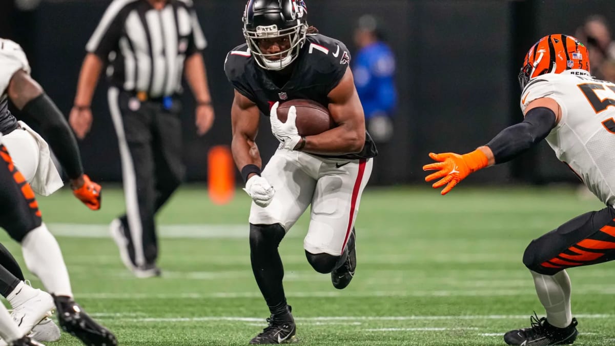 Atlanta Falcons at Miami Dolphins GAMEDAY Preview: Bijan Robinson Debuts -  Sports Illustrated Atlanta Falcons News, Analysis and More