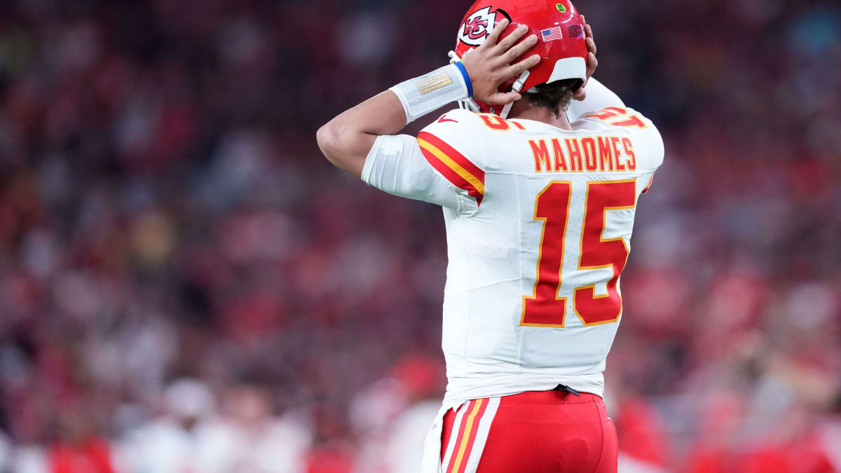 Kansas City Chiefs expected to significantly adjust Patrick Mahomes'  contract by Week 1