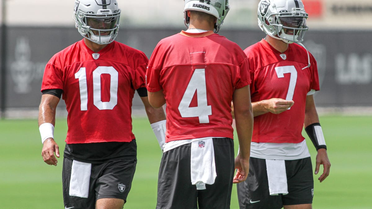 Las Vegas Raiders may have a competition at the starting quarterback  position - Sports Illustrated Las Vegas Raiders News, Analysis and More