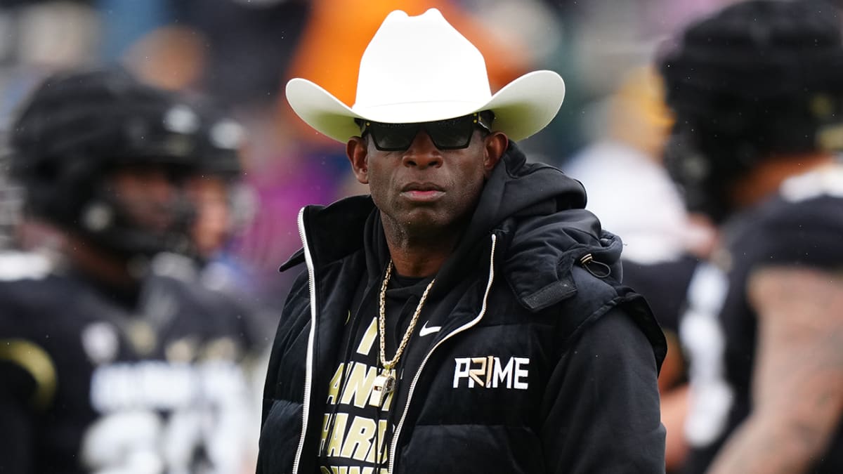 Dodgers coaches wear Deion Sanders costumes after Colorado game - ESPN