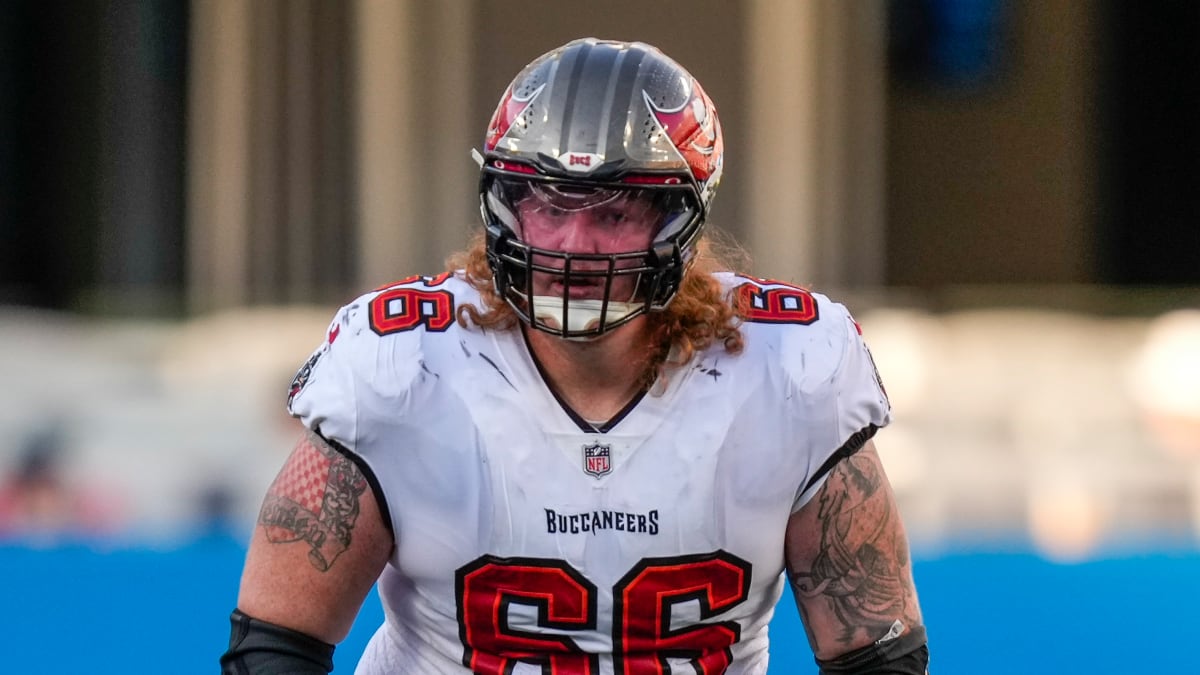 Bucs center Ryan Jensen begins a career in home building 