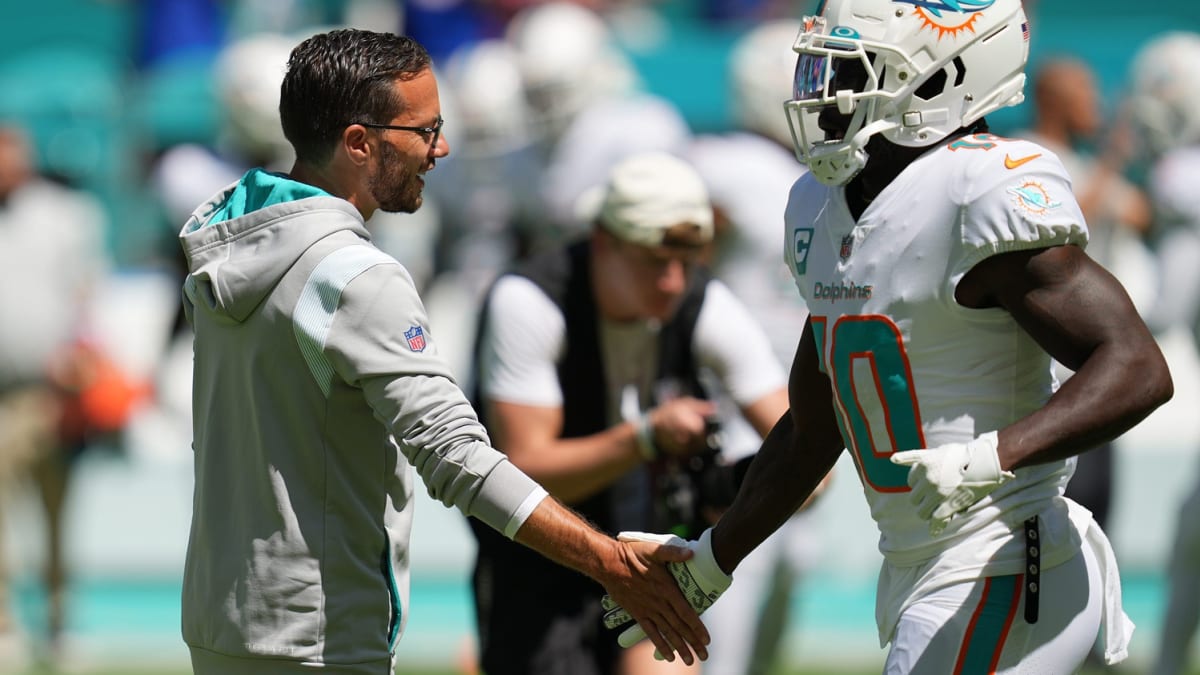 Miami Dolphins-Los Angeles Chargers Week 1 Complete Observations - Sports  Illustrated Miami Dolphins News, Analysis and More