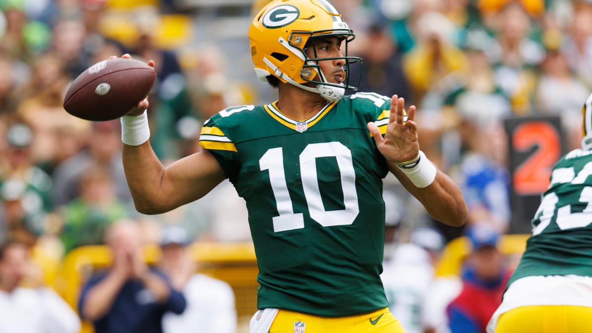 Packers vs. Bears Spread Pick, Player Props & Best Bets: Sunday, 9/10 -  Sports Illustrated Chicago Bears News, Analysis and More