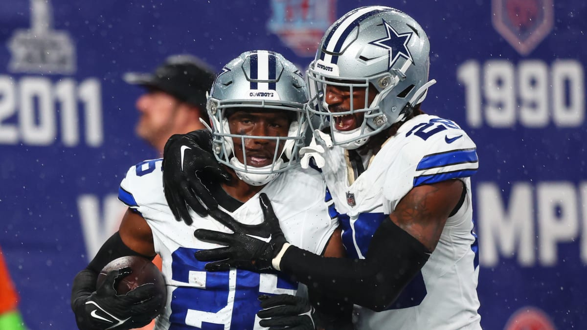 Dallas Cowboys: Playoff tickets available here