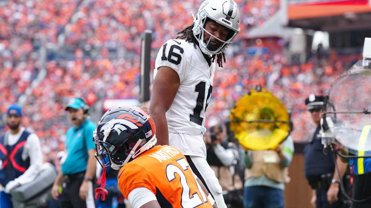 New-look Las Vegas Raiders don't quit, down Denver Broncos, 17-16 - Sports  Illustrated Las Vegas Raiders News, Analysis and More