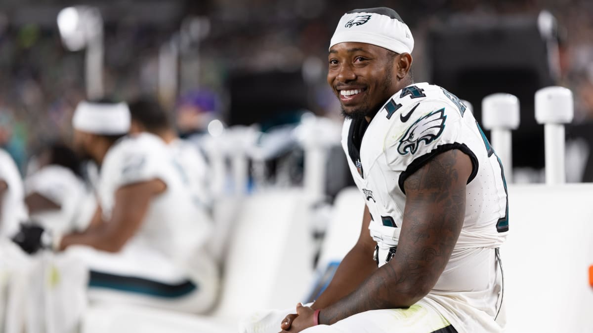 Philadelphia Eagles vs. New England Patriots 10 Observations: Is Kenny  Gainwell RB1? - Sports Illustrated Philadelphia Eagles News, Analysis and  More