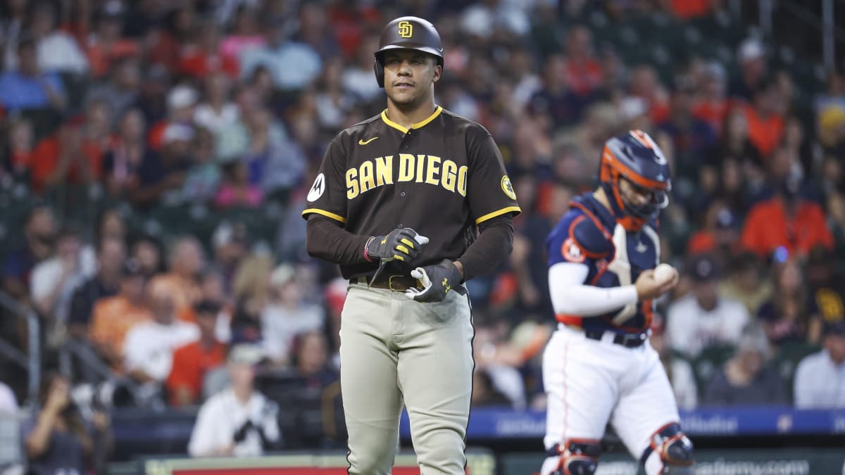 Padres star Juan Soto urges team to wake up, chides overpriced