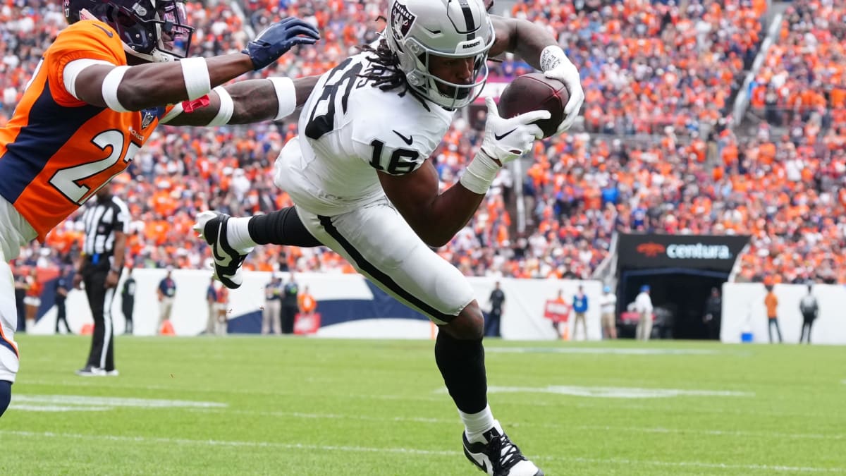 Raiders news: Davante Adams' popularity is peaking - Silver And