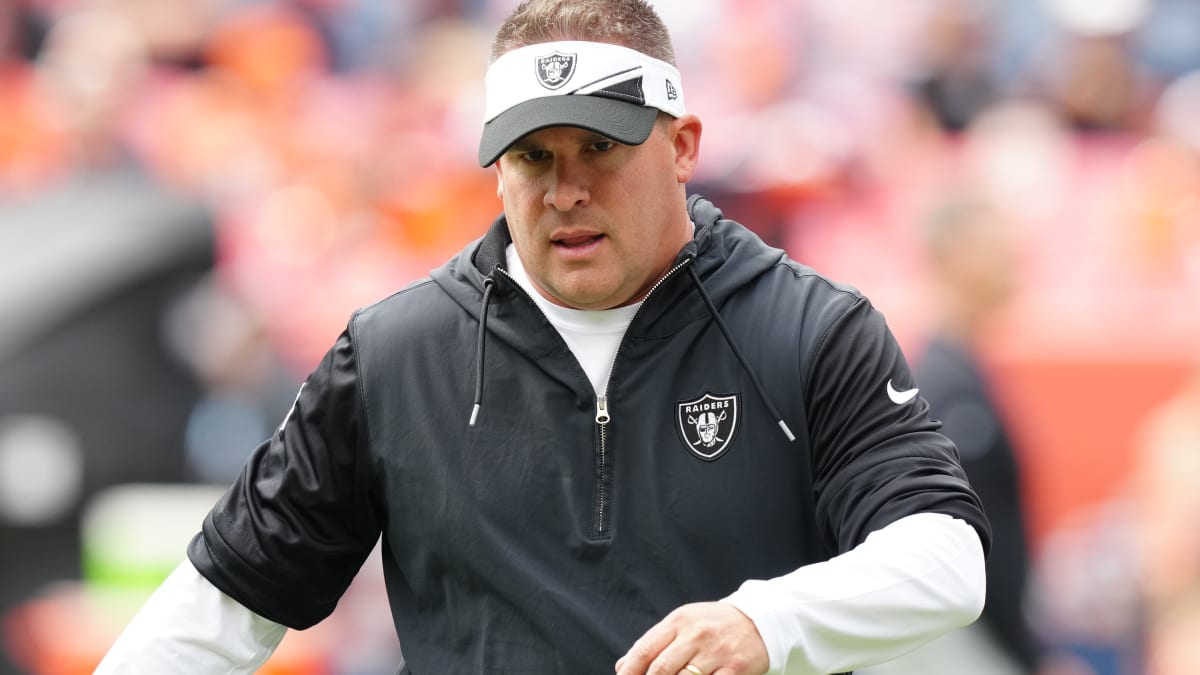 Josh McDaniels is confident in second season with the Raiders - Sports  Illustrated