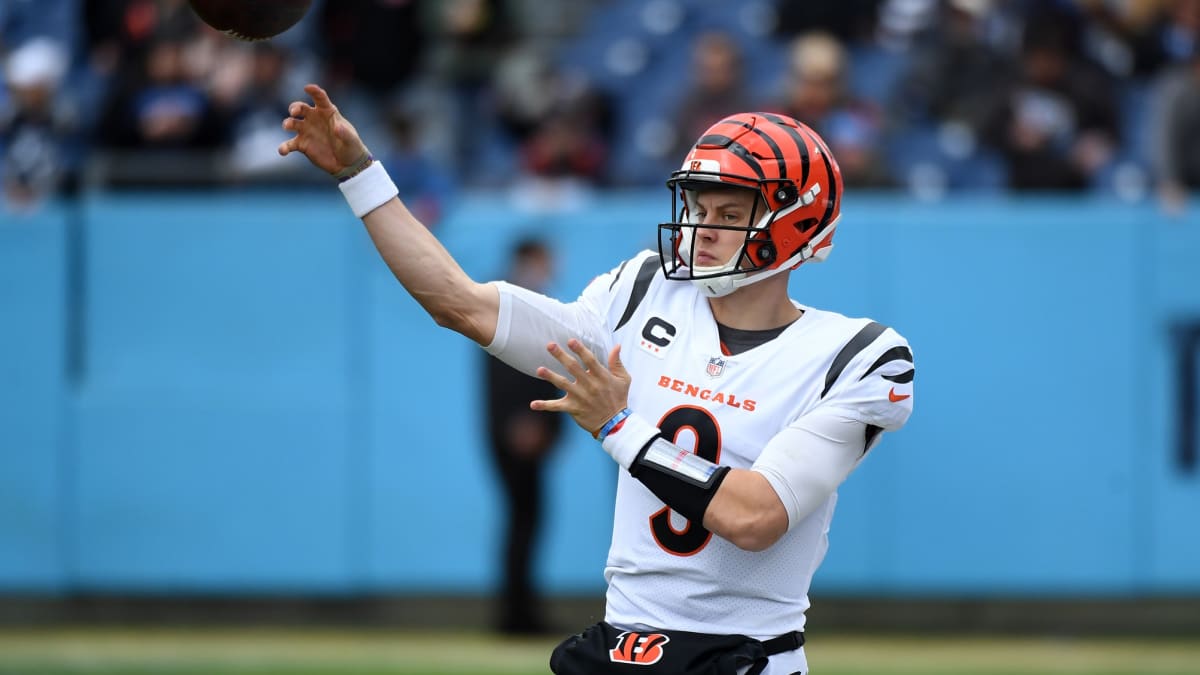 Cincinnati Bengals quarterback Joe Burrow (9) lies on the turf