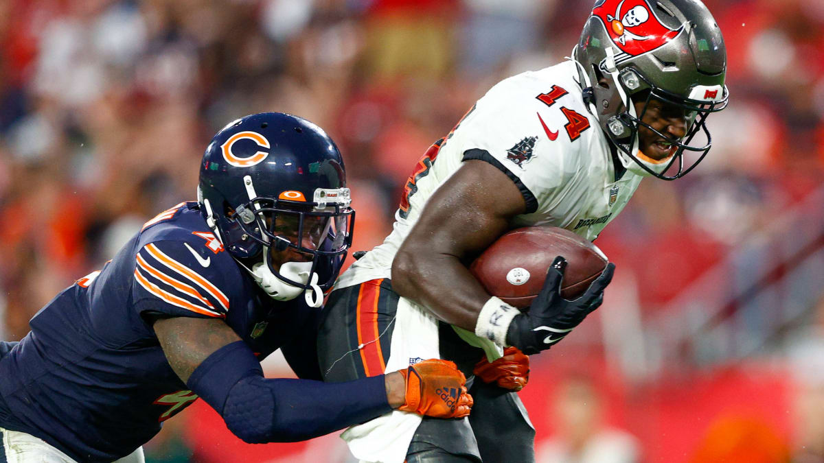 Tampa Bay Buccaneers Tame Bears in Home Opener vs. Chicago